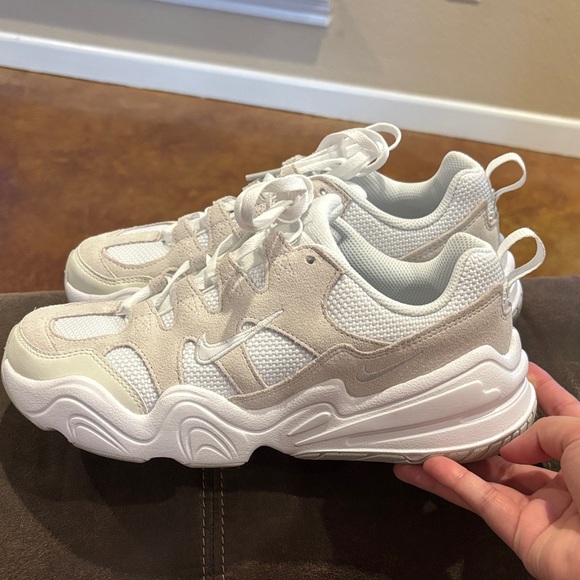 Nike Shoes - Nike Tech Hera Size 8